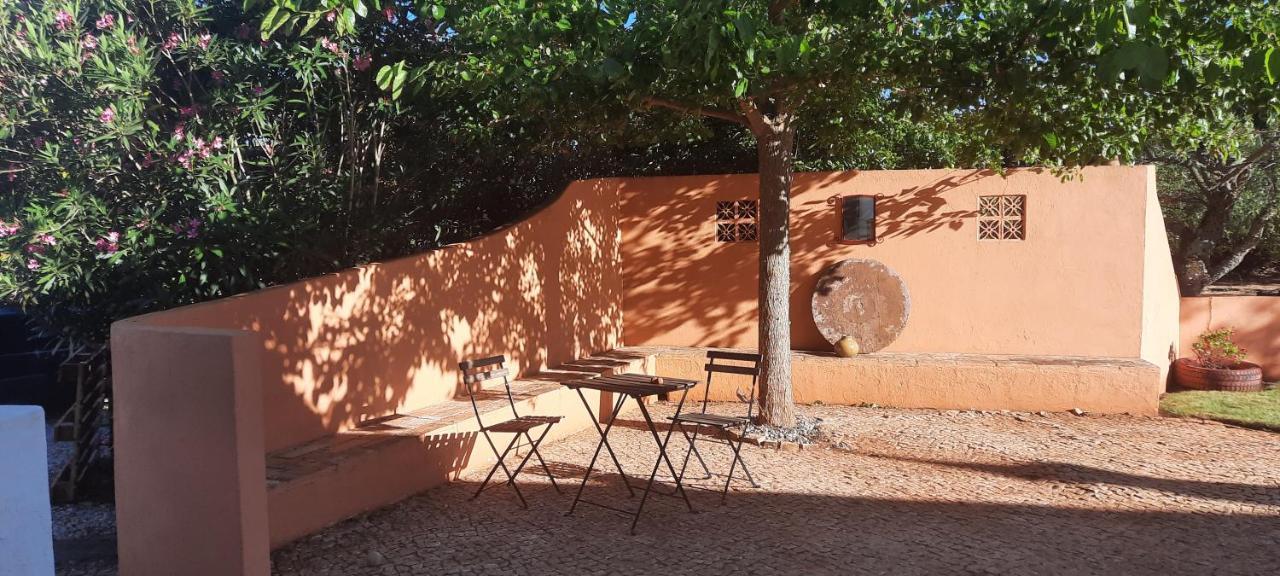 Rural Peace In The Algarve - Private Room With Kitchenette And Bathroom Aldeia dos Matos Exteriör bild